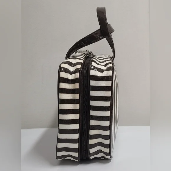Henri Bendel Vintage Centennial Stripe Large Hanging Travel Accessory Bag - Picture 9 of 13
